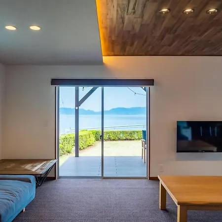 Seaside Villa Kamano Takamatsu Exterior photo